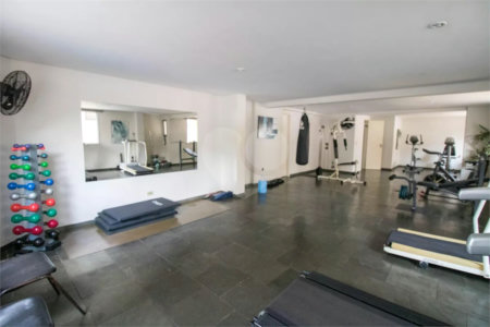 Apartamento à venda com 2 quartos, sendo 1 suíte, em Campo Belo, São Paulo, SP