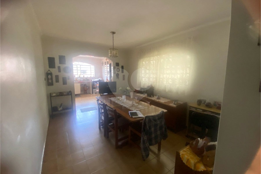 Sobrado à venda com 3 quartos, sendo 1 suíte, em Vila Guilherme, São Paulo, SP