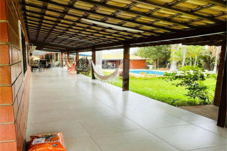Casa à venda com 4 suítes no condomínio Vale do Lago, Sorocaba - SP