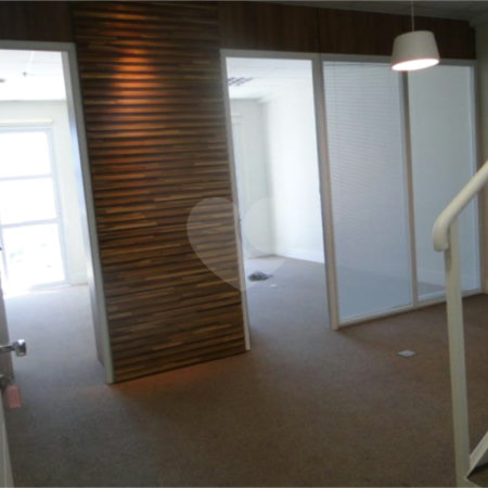Sala à venda em Vila São Francisco (zona Sul), São Paulo, SP