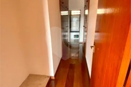Casa à venda com 4 quartos, sendo 2 suítes,  em Jardim da Fonte, Jundiaí, SP