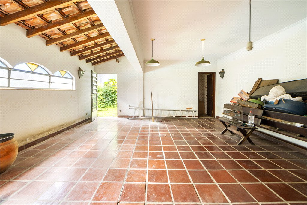 Sobrado à venda com 4 quartos, sendo 3 suítes, em Alto da Boa Vista, São Paulo, SP