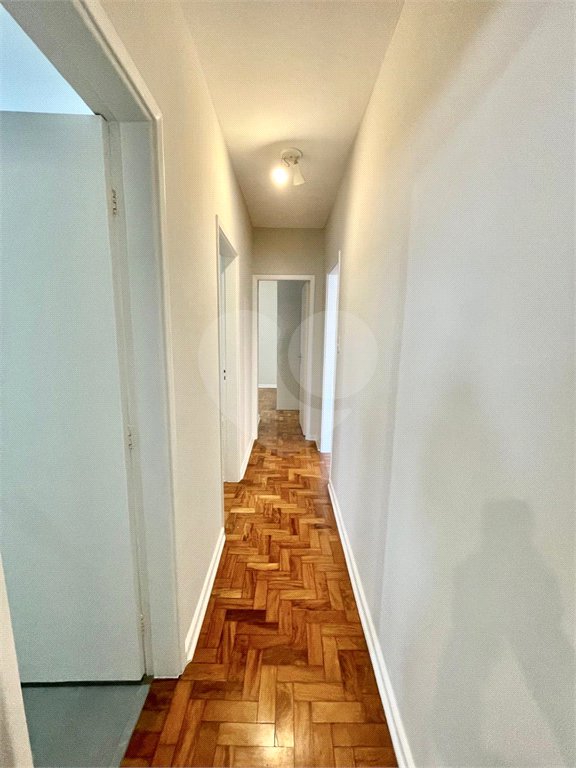 Apartamento à venda com 3 quartos em Cerqueira César, São Paulo, SP