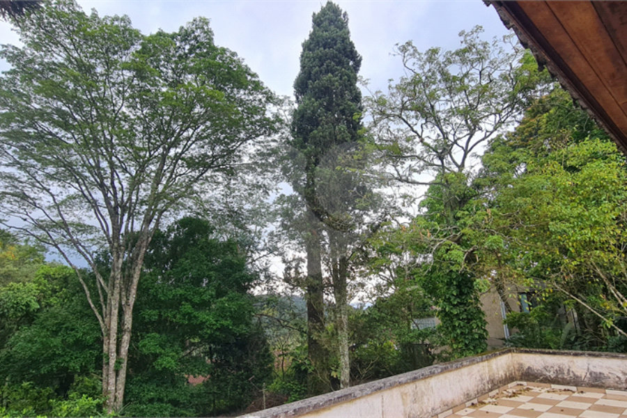 Casa à venda com 4 suítes no condomínio Jardim da Montanha I, Mairiporã - SP