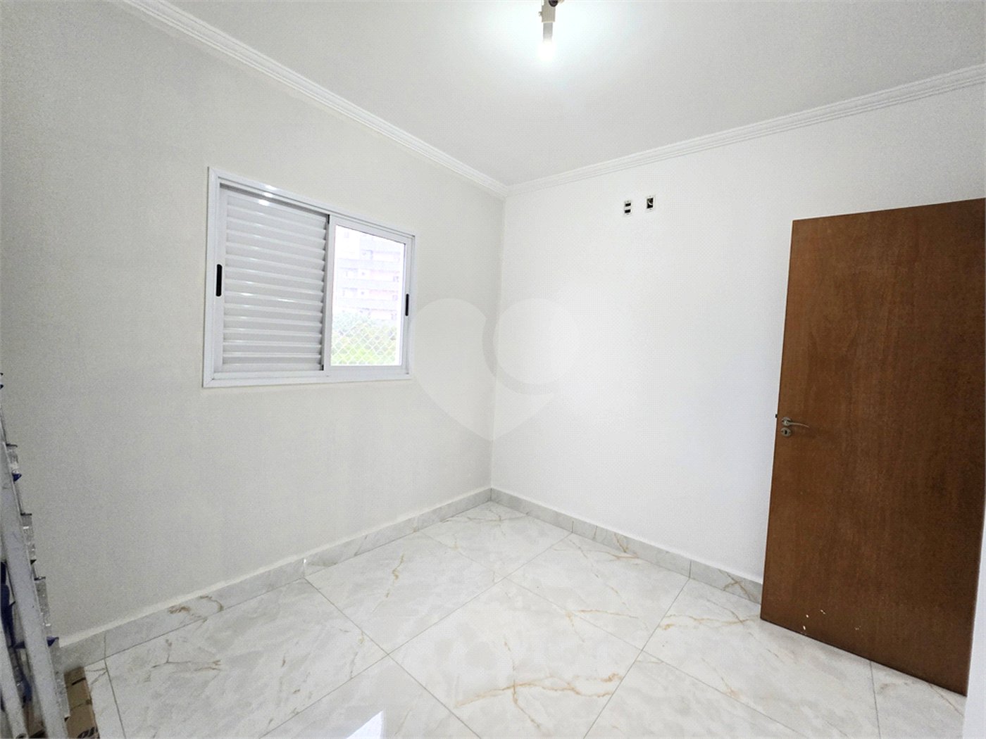 Apartamento à venda com 3 quartos, sendo 1 suíte,  em Jardim Judith, Sorocaba, SP