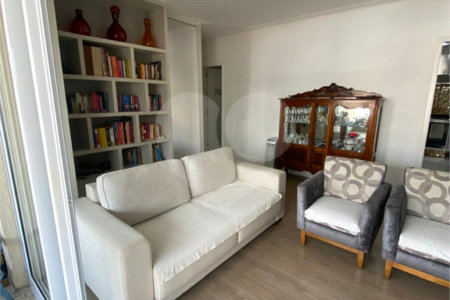 Apartamento à venda com 3 suítes em Lapa, São Paulo, SP