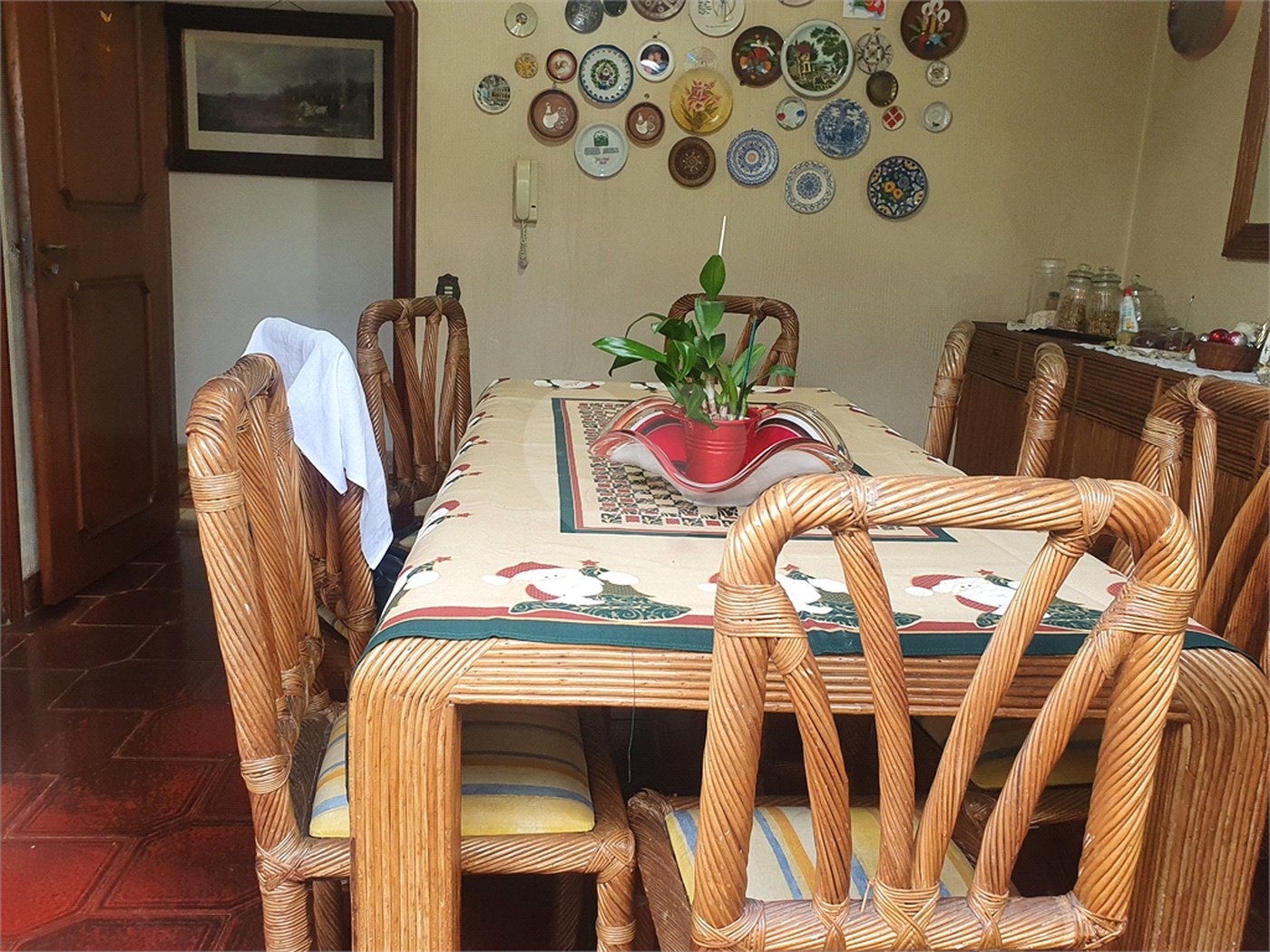 Casa à venda com 4 quartos, sendo 1 suíte, em Interlagos, São Paulo, SP