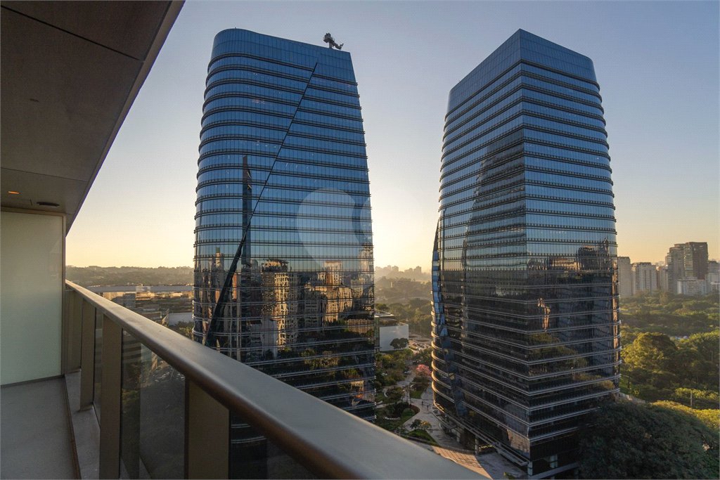 Apartamento à venda ou para alugar com 1 quarto em Vila Olímpia, São Paulo, SP