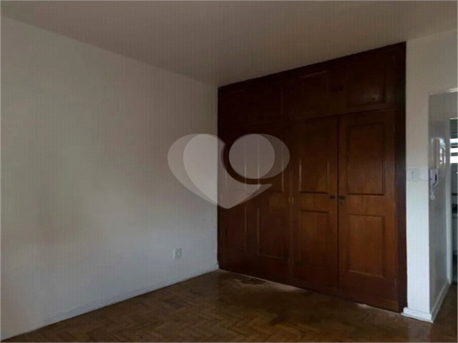 Apartamento à venda com 3 quartos, sendo 2 suítes, em Cambuci, São Paulo, SP