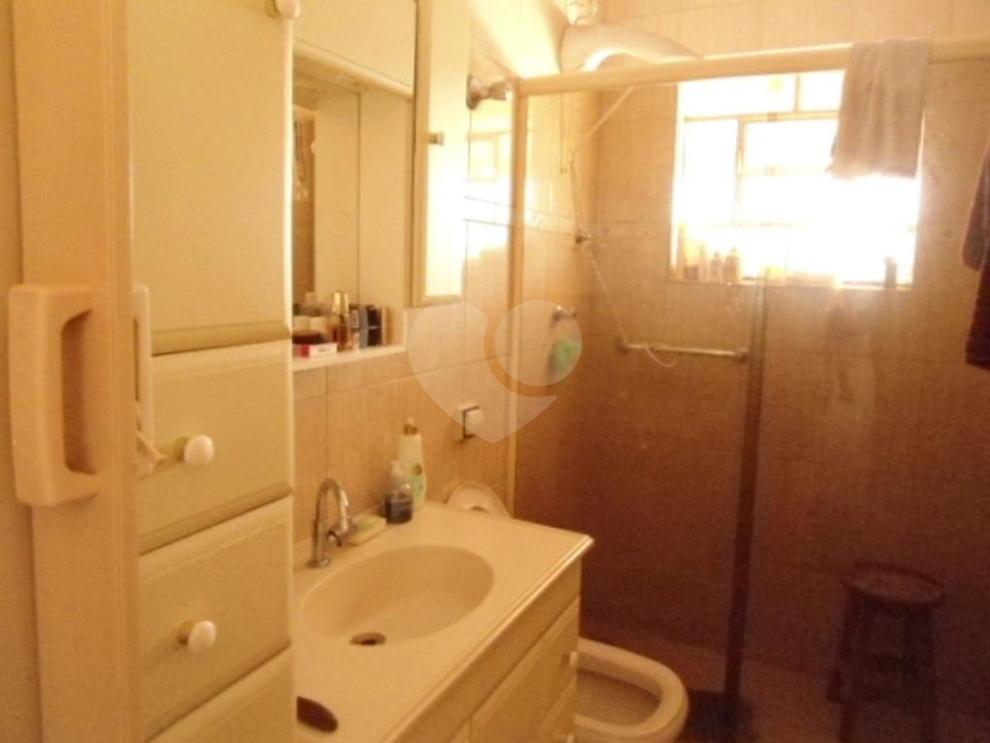 Sobrado à venda com 3 quartos, sendo 1 suíte, em Parque Vitória, São Paulo, SP