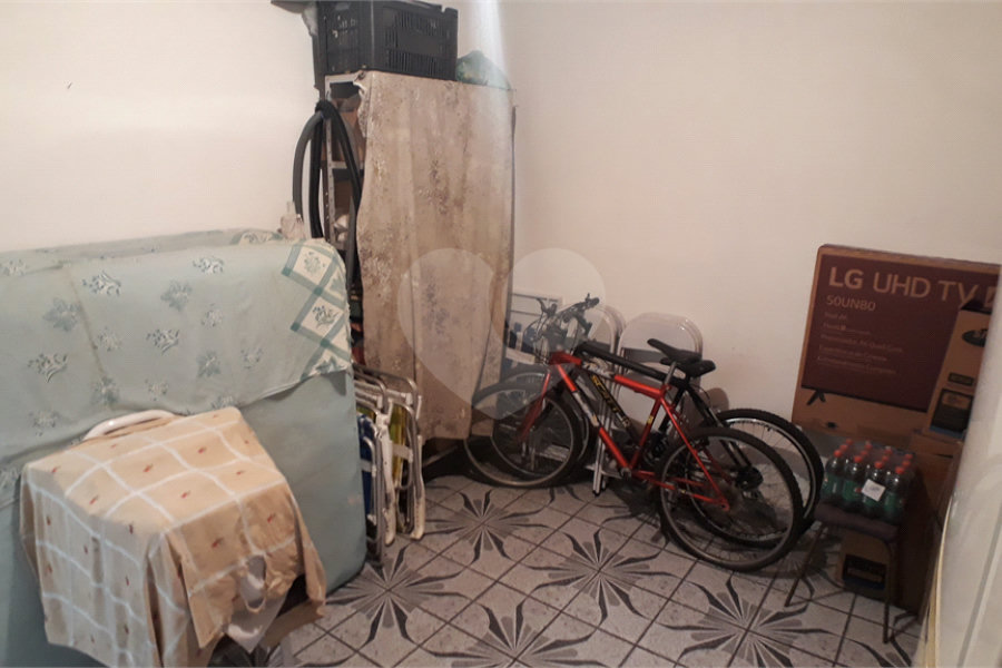 Casa Térrea à venda com 5 quartos, sendo 2 suítes,  em Parada Inglesa, São Paulo, SP