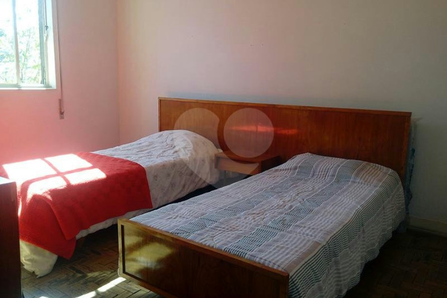 Casa à venda com 5 quartos, sendo 2 suítes, em Santana, São Paulo, SP