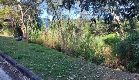 Terreno à venda no condomínio Alpes da Cantareira, Mairiporã - SP