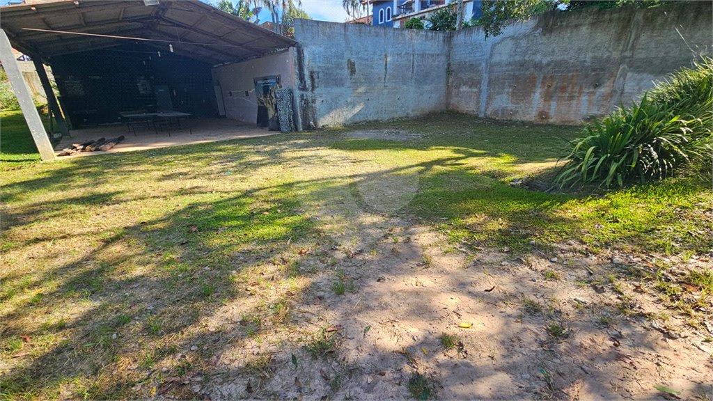 Chácara à venda ou para alugar com 3 quartos em Vila Marcelo, São Paulo, SP