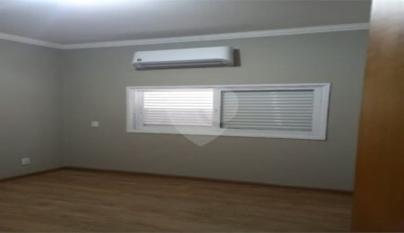 Casa à venda com 4 quartos, sendo 2 suítes,  em Jardim Antártica, Ribeirão Preto, SP