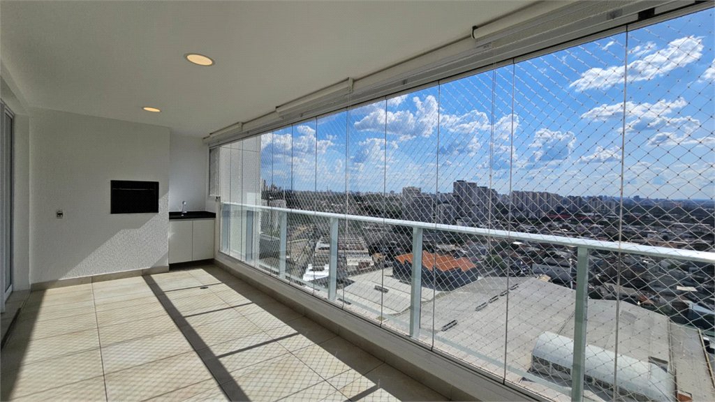 Apartamento à venda ou para alugar com 3 quartos, sendo 2 suítes, em Vila Anastácio, São Paulo, SP
