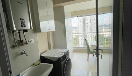 Apartamento à venda com 2 quartos, sendo 1 suíte,  em Vila Anastácio, São Paulo, SP