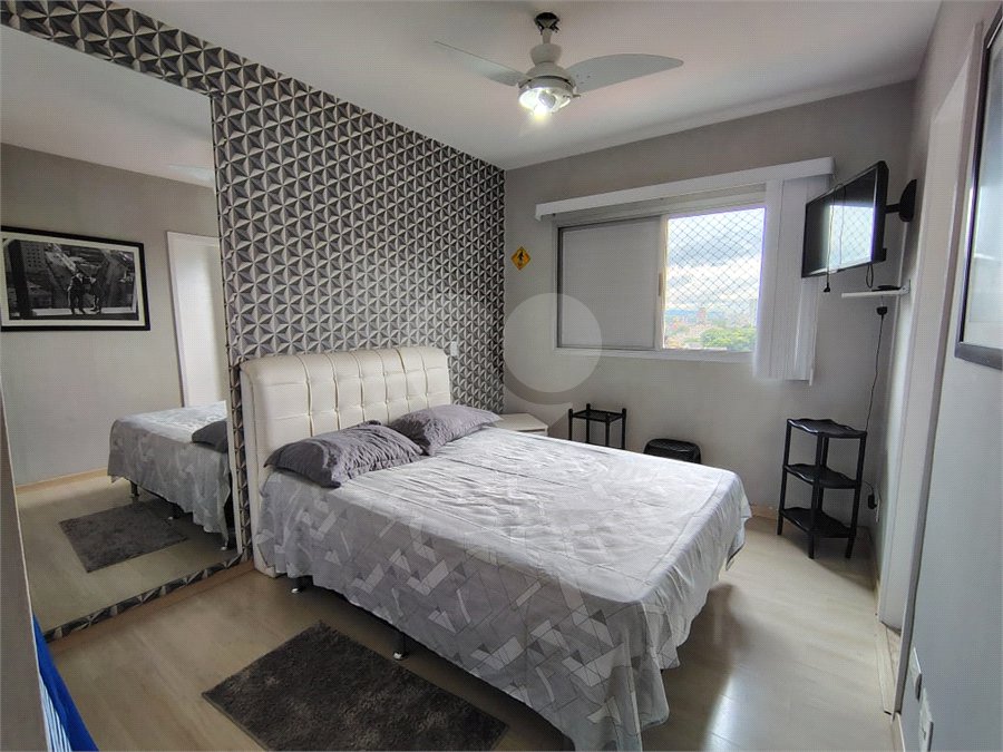 Apartamento à venda com 4 quartos, sendo 3 suítes,  em Jardim Londrina, São Paulo, SP
