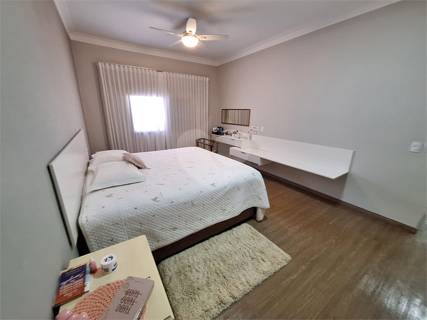 Casa à venda com 3 suítes no condomínio Village Ipanema, Araçoiaba da Serra - SP