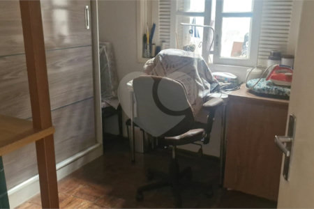 Casa Térrea à venda com 5 quartos, sendo 1 suíte, em Vila Mafra, São Paulo, SP