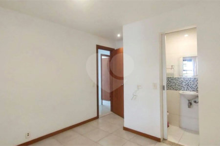 Cobertura à venda com 4 quartos, sendo 3 suítes, em Recreio dos Bandeirantes, Rio de Janeiro, RJ