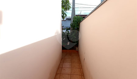 Casa à venda com 3 quartos em Vila Reis, Itapetininga, SP