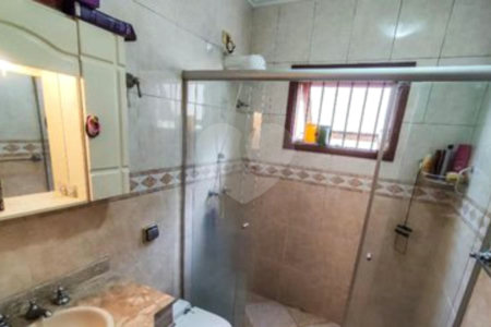 Casa à venda com 3 quartos, sendo 1 suíte,  em Vila Morse, São Paulo, SP