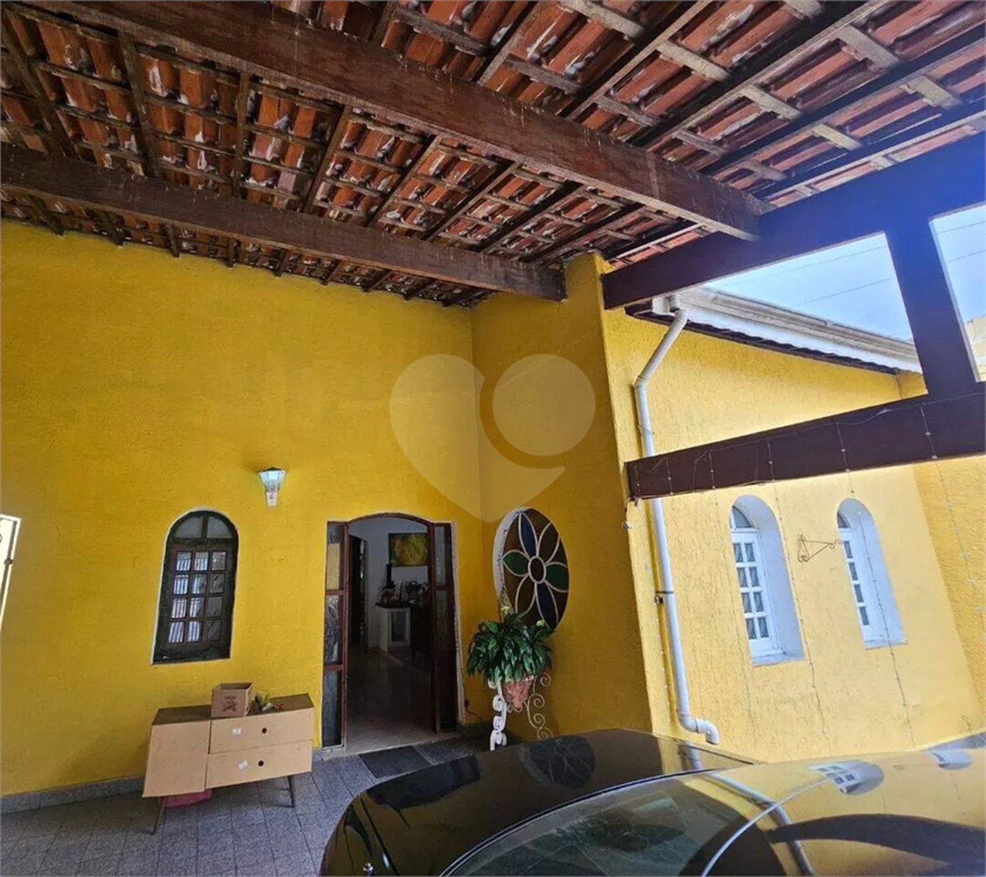 Casa Térrea à venda com 3 quartos, sendo 1 suíte, no Centro, Poá, SP