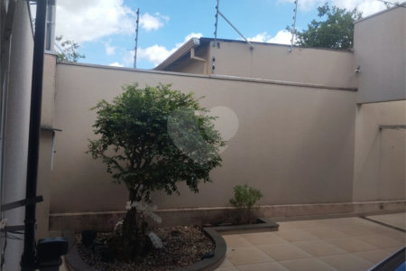 Casa Térrea à venda com 3 quartos, sendo 1 suíte, em Jardim Botânico, Araraquara, SP