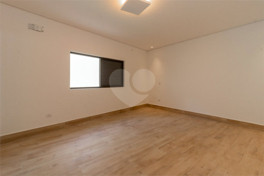 Casa à venda com 4 quartos, sendo 1 suíte, em Jardim Guedala, São Paulo, SP