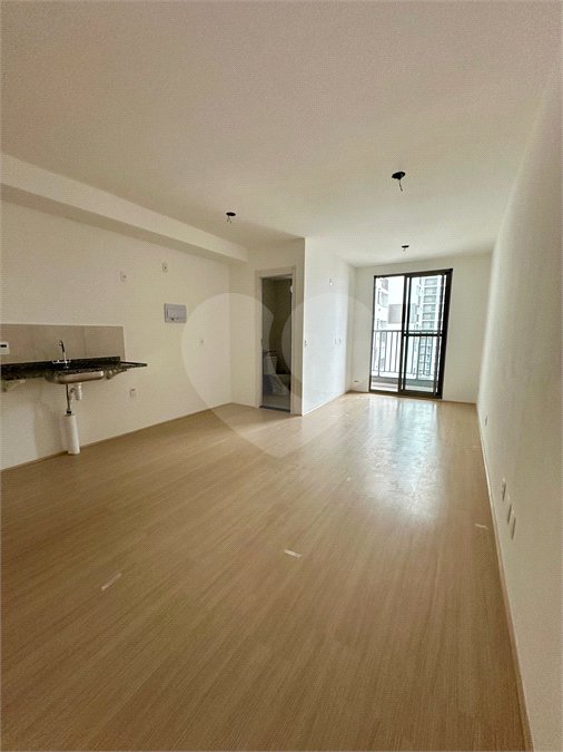 Apartamento à venda com 1 quarto em Santo Cristo, Rio de Janeiro, RJ