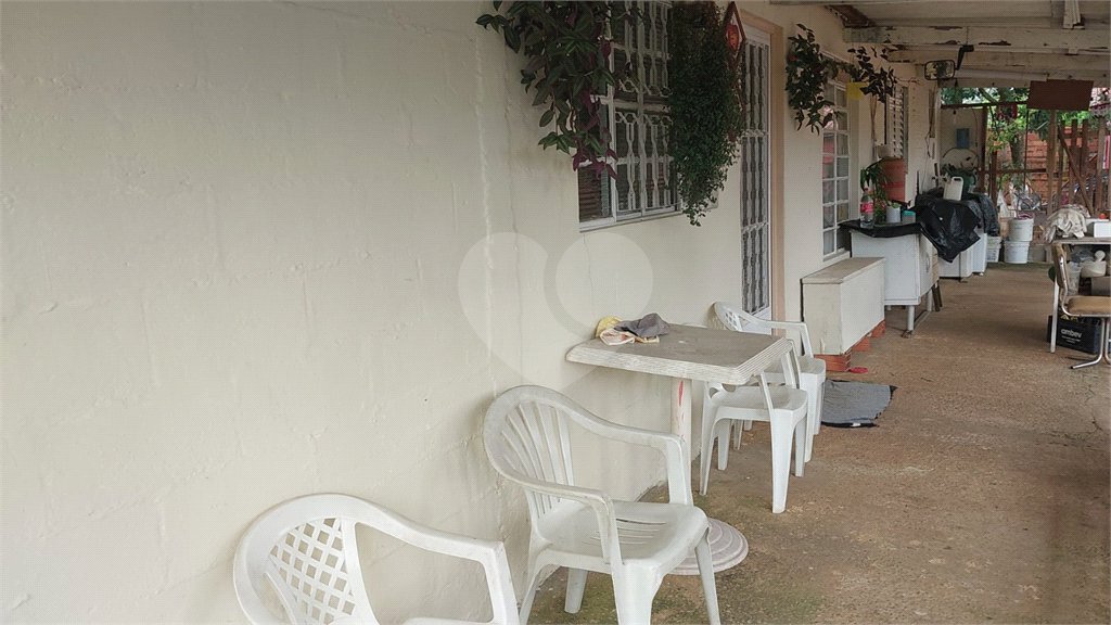 Chácara à venda com 4 quartos no Centro, Araçoiaba da Serra, SP