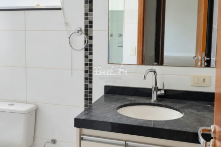 Casa para alugar com 3 quartos, sendo 1 suíte, no condomínio Bela Vita, Atibaia - SP