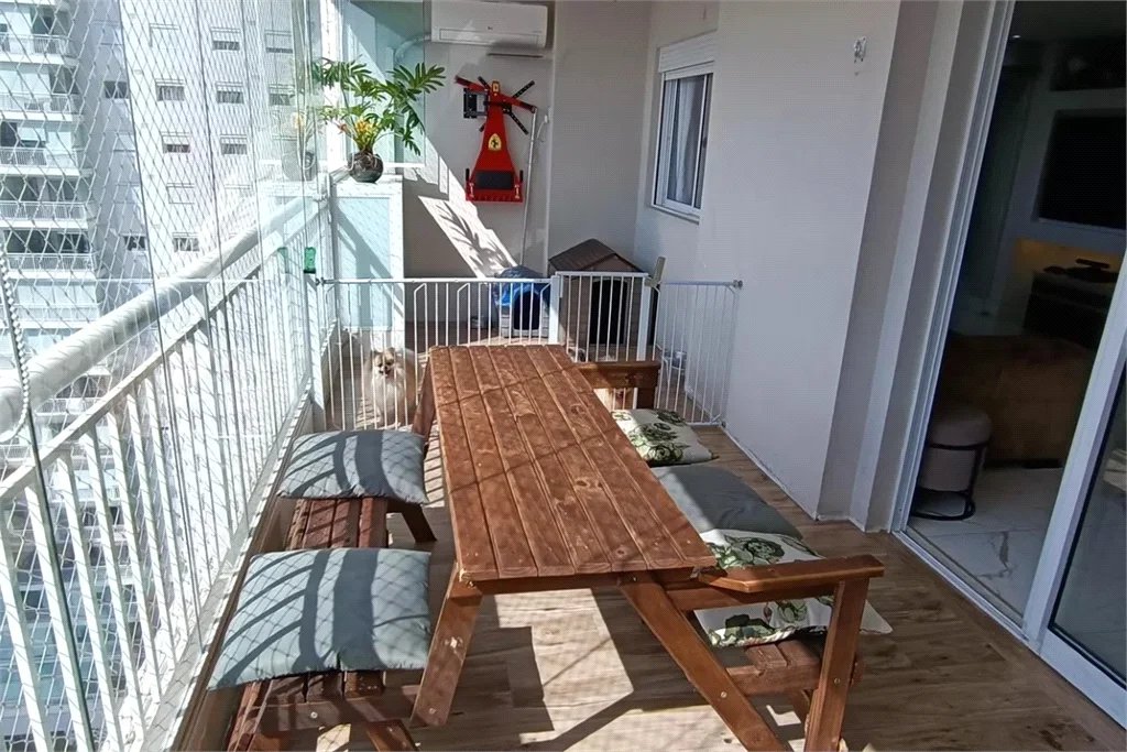 Apartamento à venda com 3 quartos, sendo 1 suíte,  em Jardim Vazani, São Paulo, SP