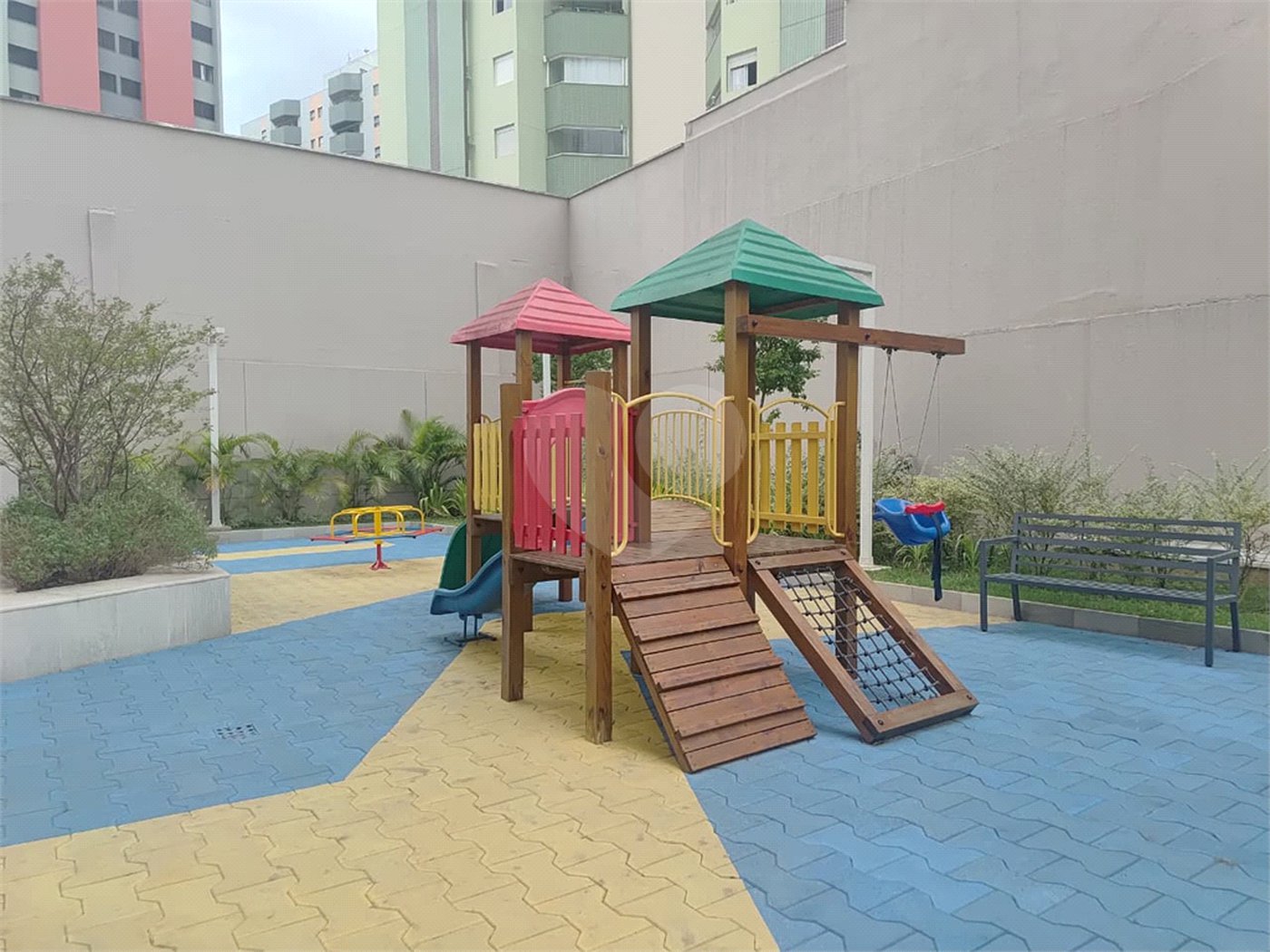 Apartamento à venda com 2 suítes em Vila Guiomar, Santo André, SP