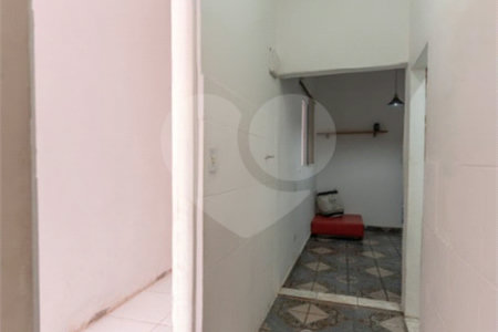 Casa à venda com 2 quartos, sendo 1 suíte, em Vila Pompéia, São Paulo, SP
