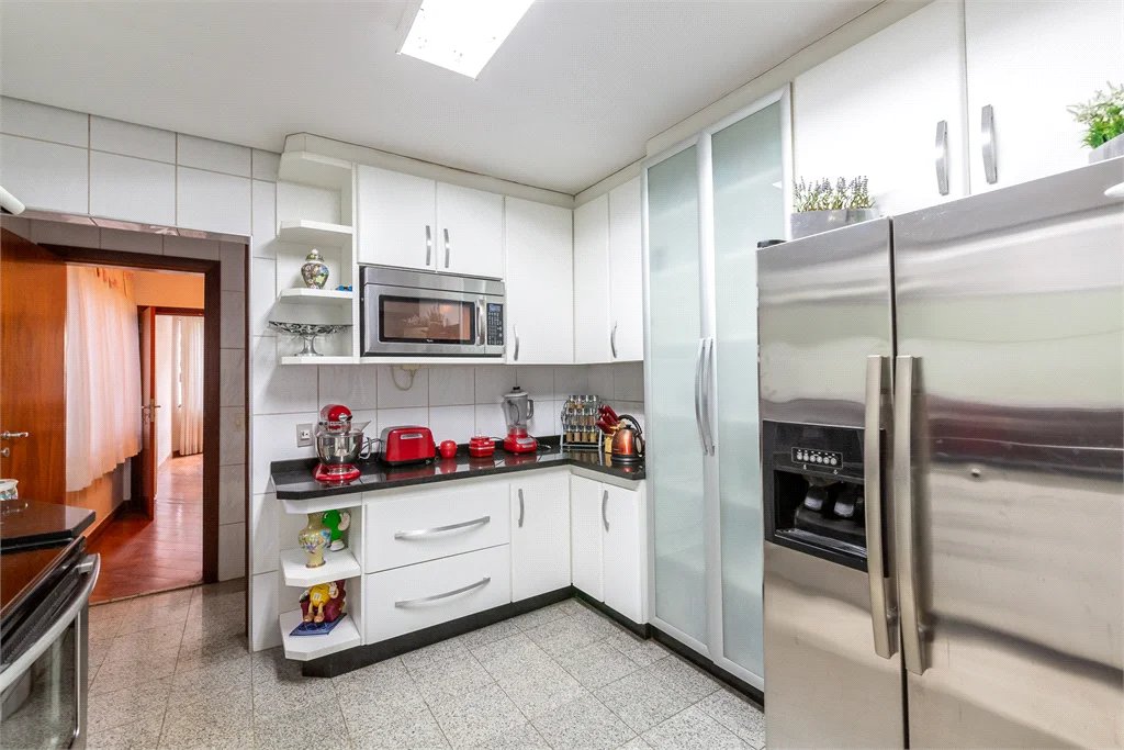 Casa à venda com 4 quartos, sendo 2 suítes, em Brooklin Paulista, São Paulo, SP