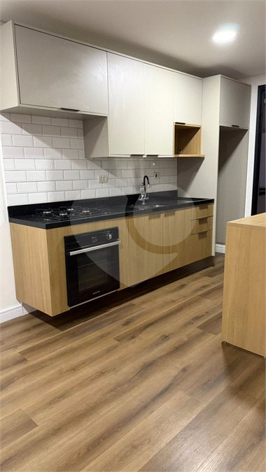 Casa à venda com 2 suítes no condomínio Gran Loft, Cotia - SP