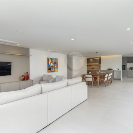 Apartamento à venda com 3 suítes em Campo Belo, São Paulo, SP