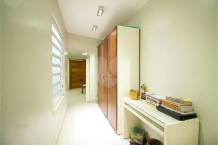 Casa à venda com 2 quartos, sendo 1 suíte, em Vila Monumento, São Paulo, SP