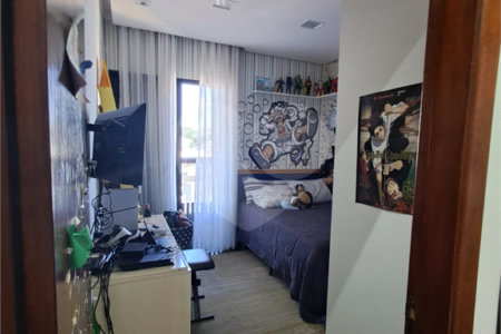 Apartamento à venda com 3 quartos, sendo 1 suíte, em Nova Petrópolis, São Bernardo do Campo, SP