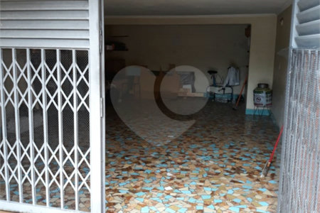 Casa à venda com 2 quartos, sendo 1 suíte,  em Vila Anastácio, São Paulo, SP