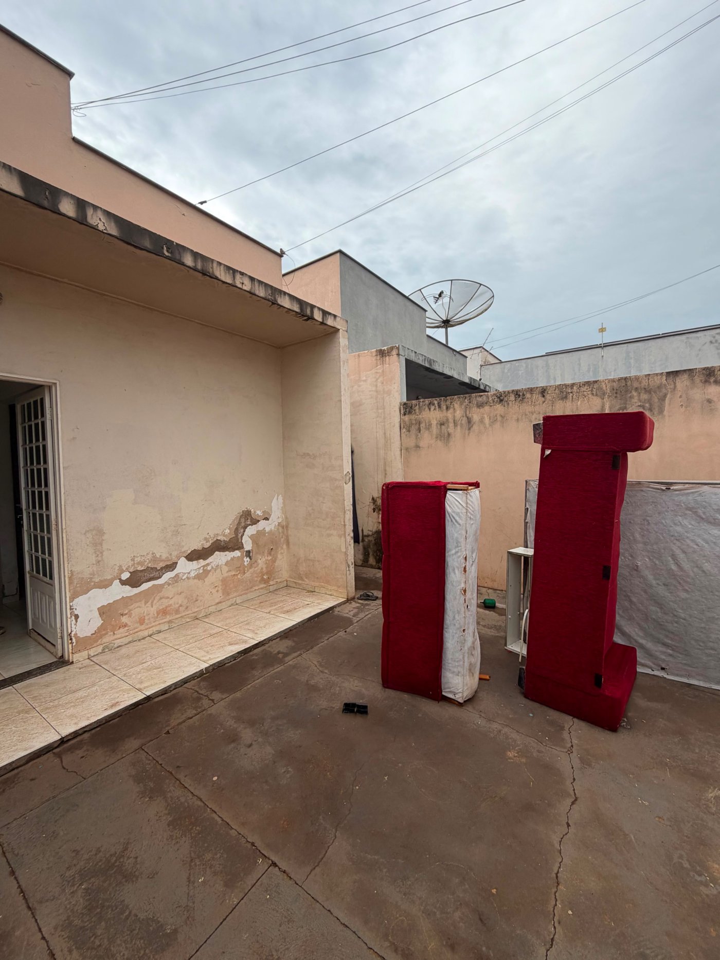 Casa para alugar com 2 quartos em São Carlos, Três Lagoas, MS