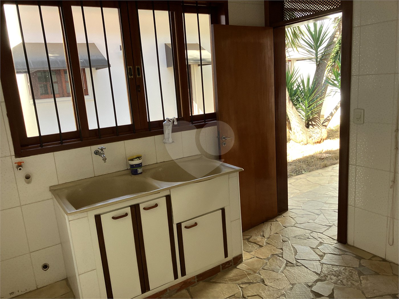 Casa à venda com 3 suítes em Jardim Pagliato, Sorocaba, SP
