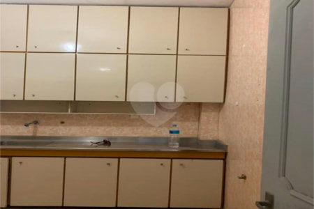 Apartamento à venda com 3 quartos em Leme, Rio de Janeiro, RJ
