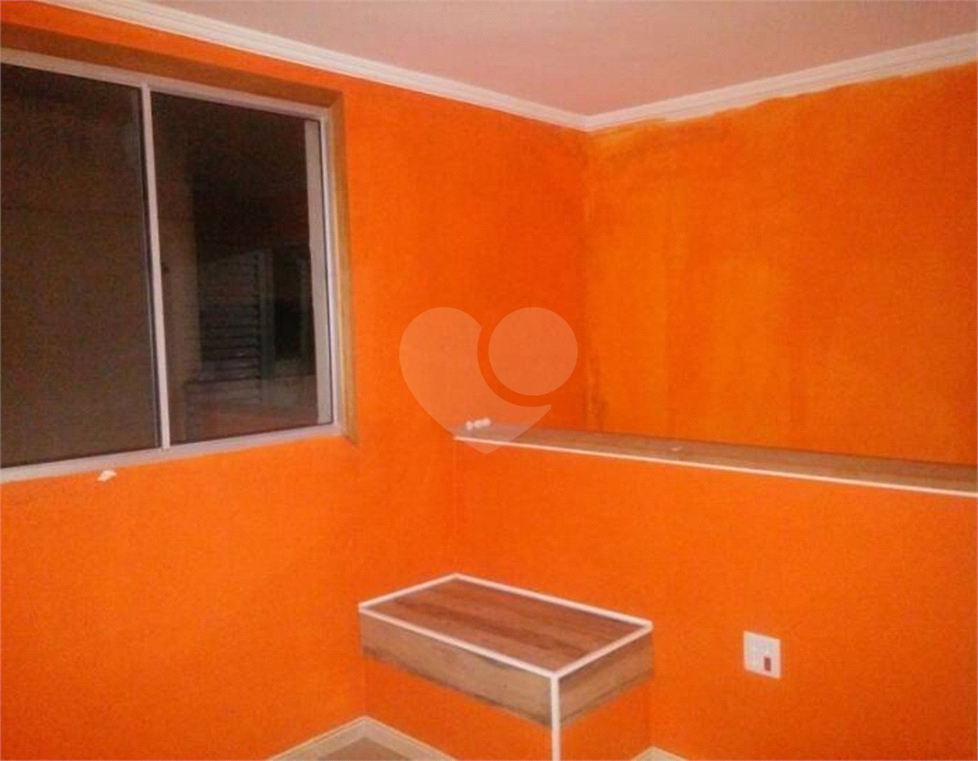 Apartamento à venda com 2 quartos em Jardim Itamarati, Poá, SP