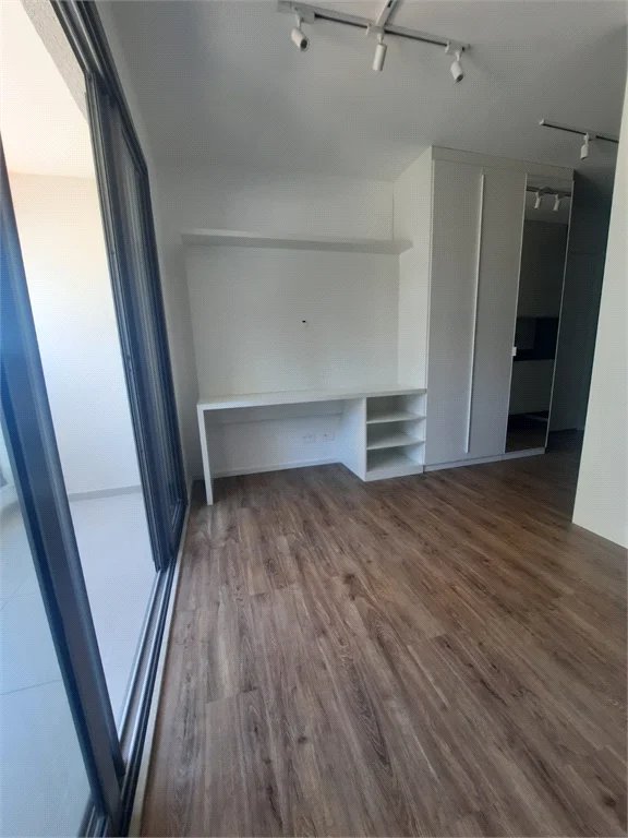 Apartamento à venda ou para alugar com 1 suíte em Sumarezinho, São Paulo, SP