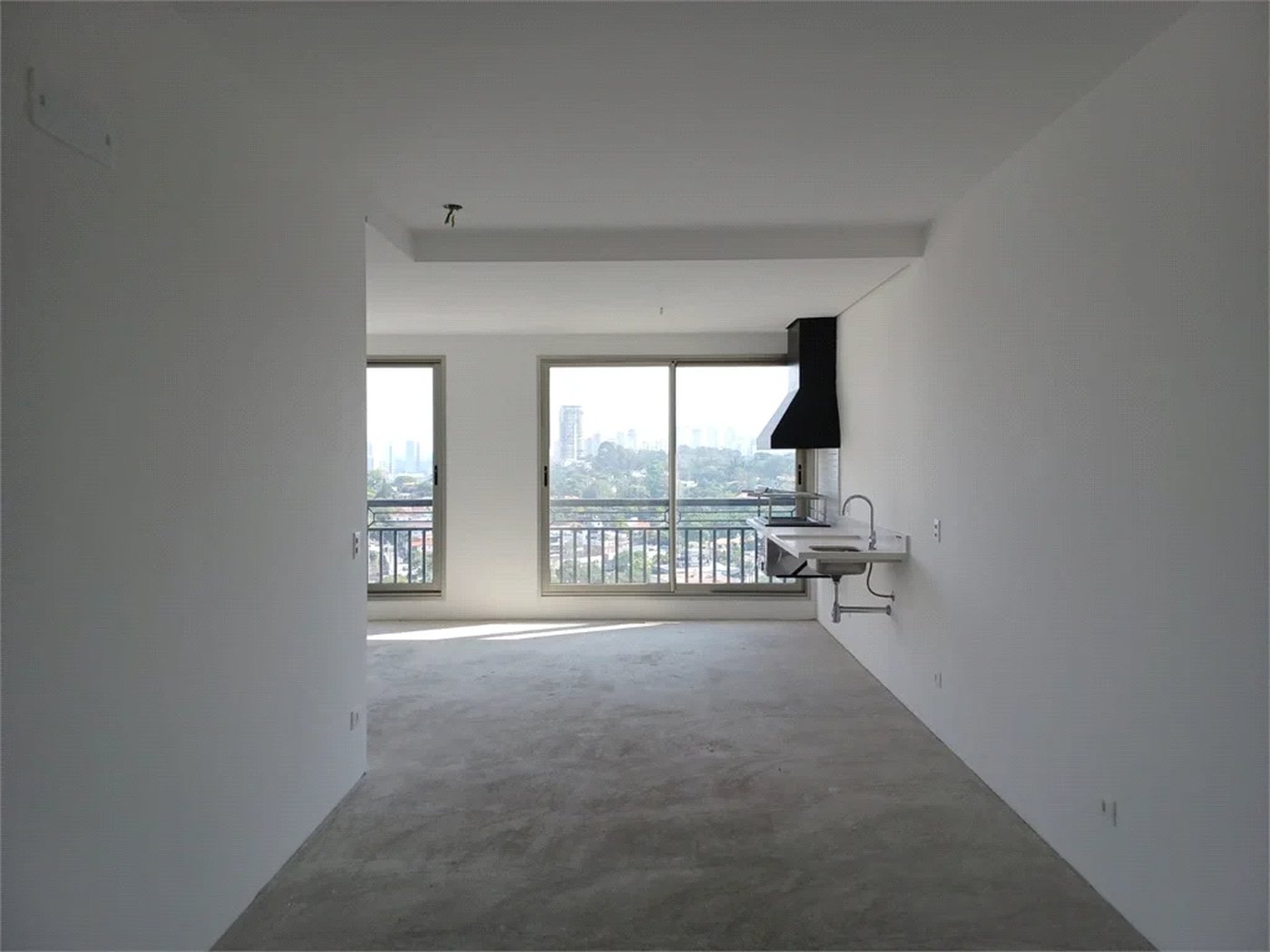 Apartamento à venda com 4 suítes em Real Parque, São Paulo, SP