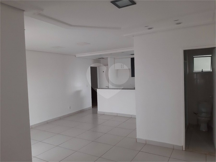 Apartamento à venda com 2 quartos, sendo 1 suíte, em Vila Trujillo, Sorocaba, SP