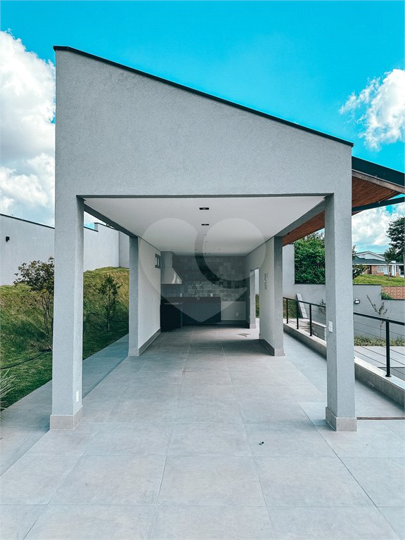 Casa à venda com 4 suítes no condomínio Fazenda Jequitibá, Sorocaba - SP